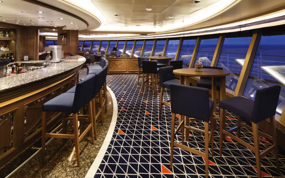 Silversea, Silver Spirit, Observation Library 1 ©Silversea Cruises Ltd.jpg